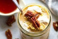 Maple Cheesecake Pumpkin Overnight Oats: Fall’s Wholesome Delight
