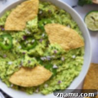 The Ultimate Guacamole Recipe 8 You'll never go back to store-bought after one taste of our best guacamole recipe! Load this flavorful guacamole up with lots of fresh lime, cilantro, and all your favorite toppings.