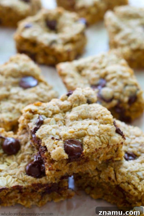 Oatmeal Chocolate Chip Cookie Bars 6 Delicious and healthy oatmeal bars with chocolate chips, perfect for breakfast or snack.