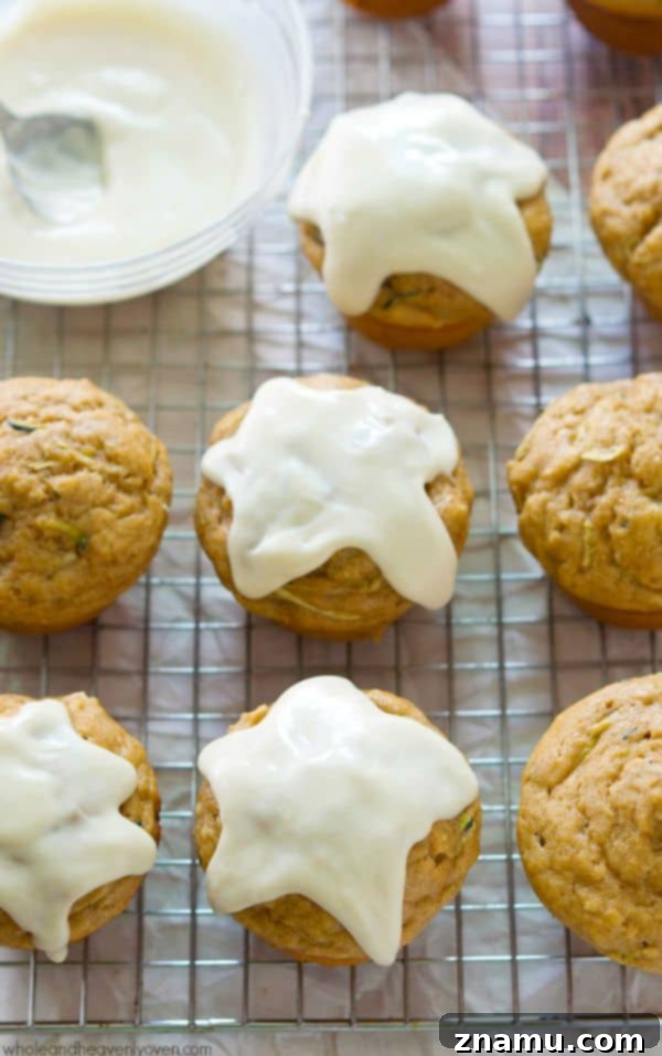 Light Lemon Streusel Greek Yogurt Muffins 10 Super-soft glazed zucchini bread banana muffins, bursting with banana flavor and topped with a luscious cream cheese glaze.