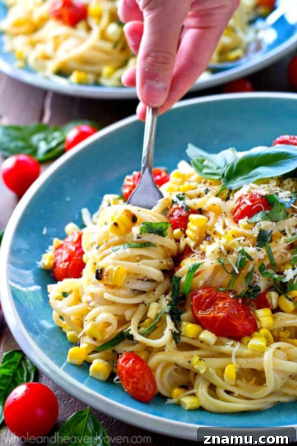 Summer Fettuccine Alfredo with Bursting Tomatoes and Charred Corn 7 30-Minute Summer Fettuccine Alfredo