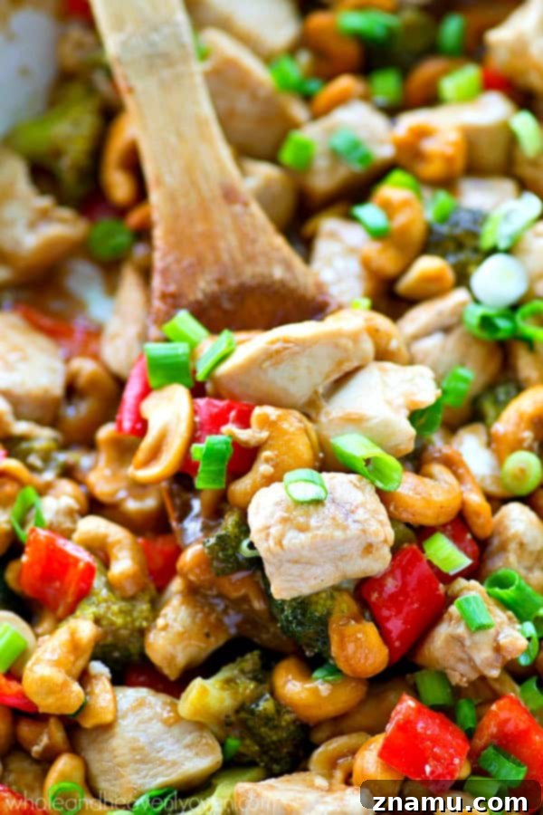 Speedy Takeout Cashew Chicken 4 Close-up of Cashew Chicken Stir-fry in a Skillet
