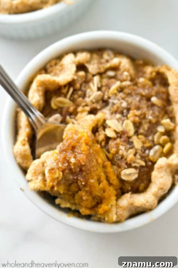 Lighter Pumpkin Spice Glaze Poppers 11 Adorable single-serving mini pumpkin streusel pies with a crumbly topping.