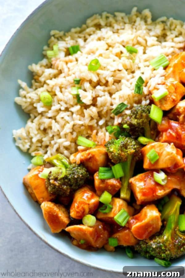 BBQ Chicken and Broccoli Rice Skillet 5 Generous serving of BBQ chicken and broccoli over fluffy white rice in a bowl