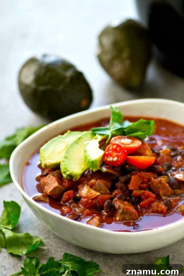 Slow-Cooked Smoky Chipotle Steak Chili 3 Let your crockpot make your game-day chili for you! This flavorful steak chili is unbelievably cozy and the beef is fall-apart tender.---Only 10 minutes prep time, then your crockpot does all the work!