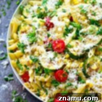Sun-Kissed Grilled Summer Pasta 8 Classic pasta primavera made summer-style with an abudance of flavorful grilled veggies and tons of Parmesan on top. --- put this easy one on the summer dinner rotation!