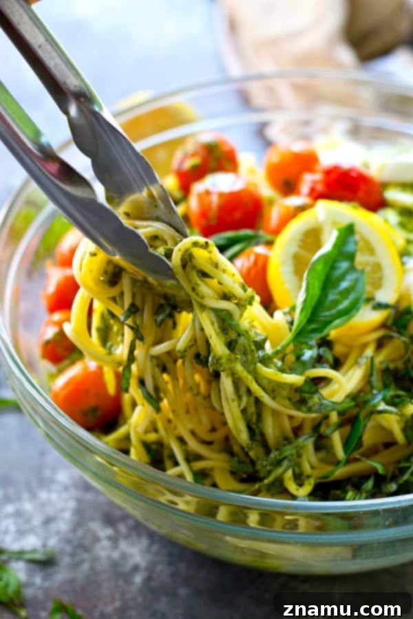 Charred Tomato and Mozzarella Spaghetti with Bright Lemon Basil Dressing 6 Juicy charred tomatoes, soft mozzarella cheese, and tons of flavorful lemon basil dressing make this spaghetti salad the ultimate summer side that you'll find yourself making again and again.