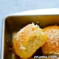 Asiago Roasted Garlic Cornmeal Buns 7 Sharp asiago cheese and flavorful roasted garlic are the perfect duo in these SUPER soft asiago cornmeal dinner rolls! Fill your holiday bread baskets with these winners.