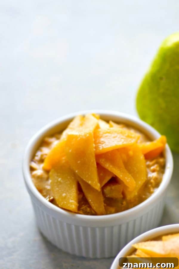 Gingerbread Spiced Overnight Oats with Caramelized Pears 5 Creamy gingerbread overnight oats are piled high with soft caramelized pears and you'll never want your overnight oats any other way again this winter!