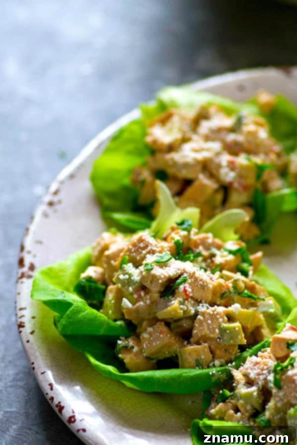 Zesty Chipotle Avocado Chicken Boats 2 Zingy chipotle and lime are the perfect flavor duo in these flavor-packed chicken avocado lettuce wraps! PERFECT for a make-ahead and low-calorie lunch option!
