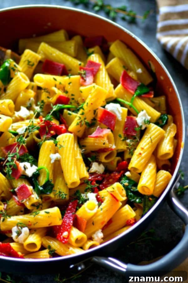 Goat Cheese Rigatoni with Smoky Bacon and Sun-Kissed Tomatoes 5 Smoky bacon, tangy sun-dried tomatoes, and soft goat cheese are an INCREDIBLE trio of flavors in this fresh, flavorful sun-dried tomato bacon goat cheese rigatoni!