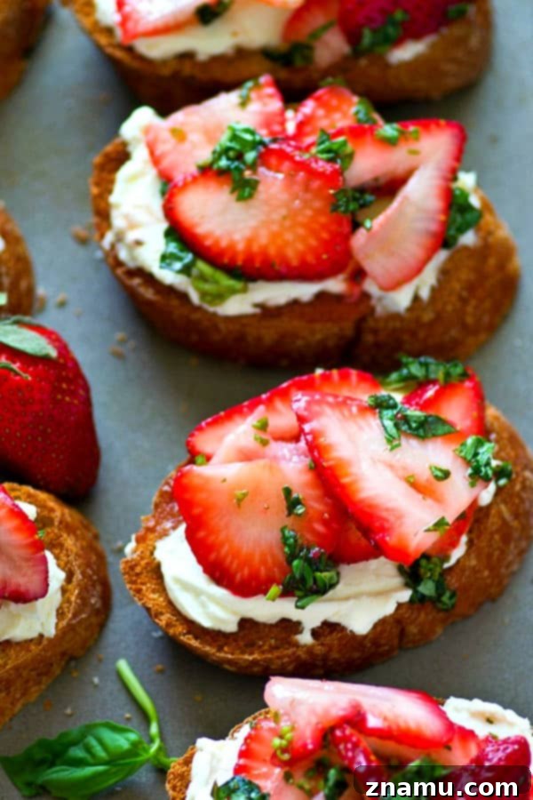 Creamy Strawberry Basil Crostini 3 Fresh strawberries get macerated with basil and piled high over toasted bread and creamy mascarpone. You won't be able to get enough of this strawberry basil mascarpone bruschetta!