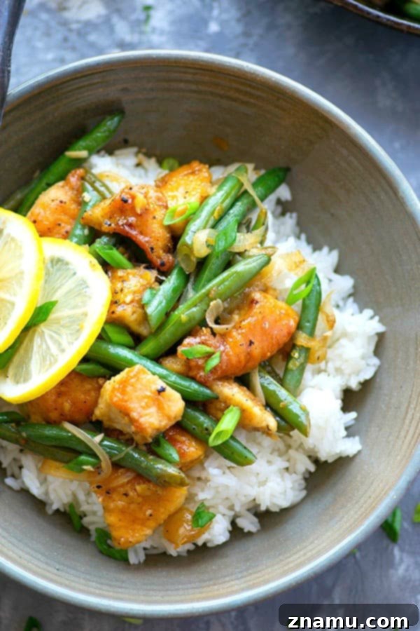 Honey Lemon Chicken Stir Fry with Green Beans 5 Bright and flavorful lemon chicken stir fry is dressed up with a zingy honey lemon sauce and tons of tender green beans for a quick and healthy weeknight dinner!