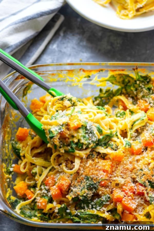 Golden Butternut Alfredo Fettuccine Bake with Fresh Spinach 5 Fettuccine alfredo gets a fall upgrade with lots of tender baby spinach and a luxuriously creamy butternut squash alfredo sauce that's lighter on the calories!