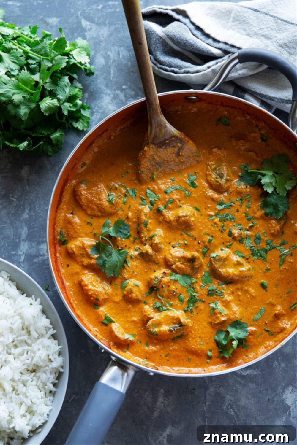 Creamy Mushroom Tikka Masala 3 Close-up of Mushroom Tikka Masala, highlighting the creamy sauce and perfectly cooked mushrooms, ready to be served with rice.