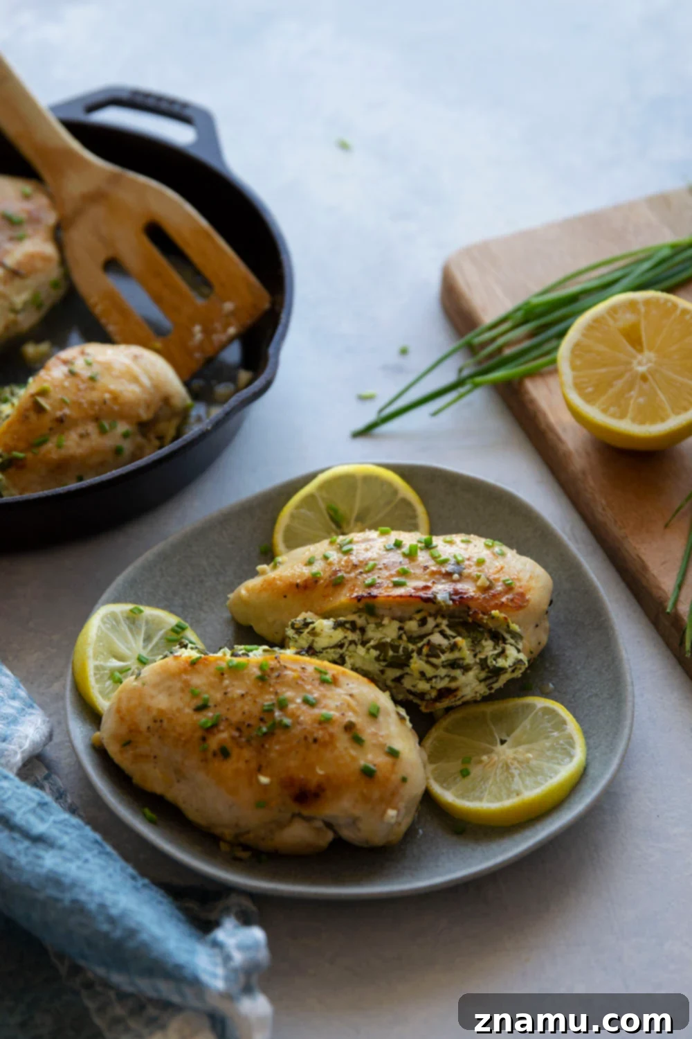 Golden Chicken Stuffed with Spinach, Goat Cheese, and a Bright Lemon Sauce 6 Serve this easy spinach goat cheese stuffed chicken with lemon sauce alongside buttered noodles, steamed rice, or a big green salad for a complete weeknight meal.