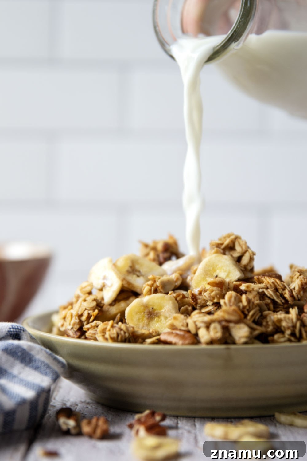 Wholesome Banana Pecan Granola 5 Perfectly crunchy homemade banana pecan granola with the delicious combination of sweet bananas and crunchy pecans - you'll never buy store-bought granola again!