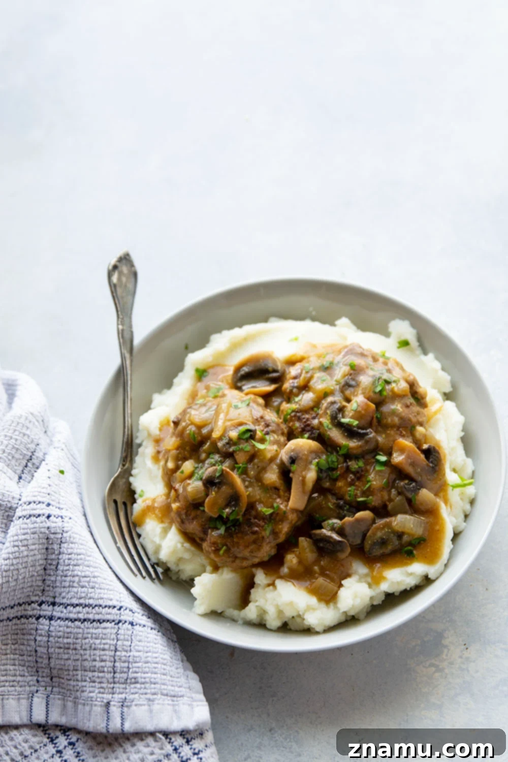 Simple One Pan Salisbury Steak 6 This one pan Salisbury steak features the most tender steaks simmered in a rich mushroom gravy sauce. Absolutely to die for over a bowl of creamy mashed potatoes!