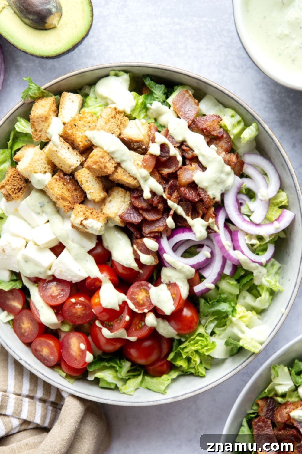 Creamy Avocado Ranch BLT Salad 4 Close-up of Fresh BLT Salad Ingredients: Lettuce, Tomatoes, Mozzarella