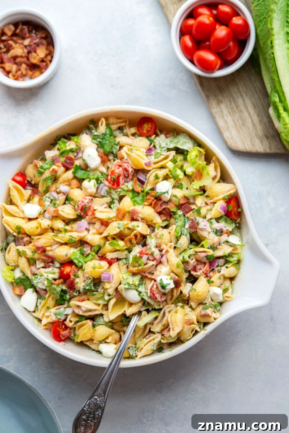 This BLT pasta salad features all the things you love about the classic sandwich in pasta salad form with a spicy chipotle buttermilk ranch dressing!
