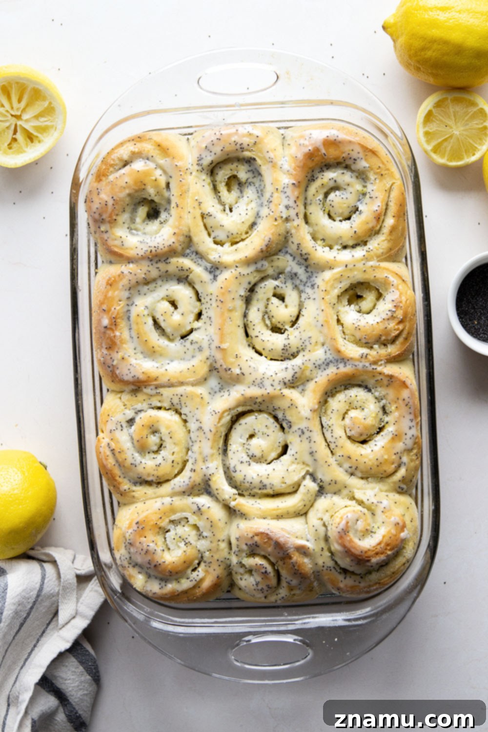 Glazed Lemon Poppy Seed Rolls 4 Soft, melt-in-your-mouth lemon poppyseed sweet rolls are speckled with pretty poppyseeds in every bite and glazed with a sweet and tangy fresh lemon icing.