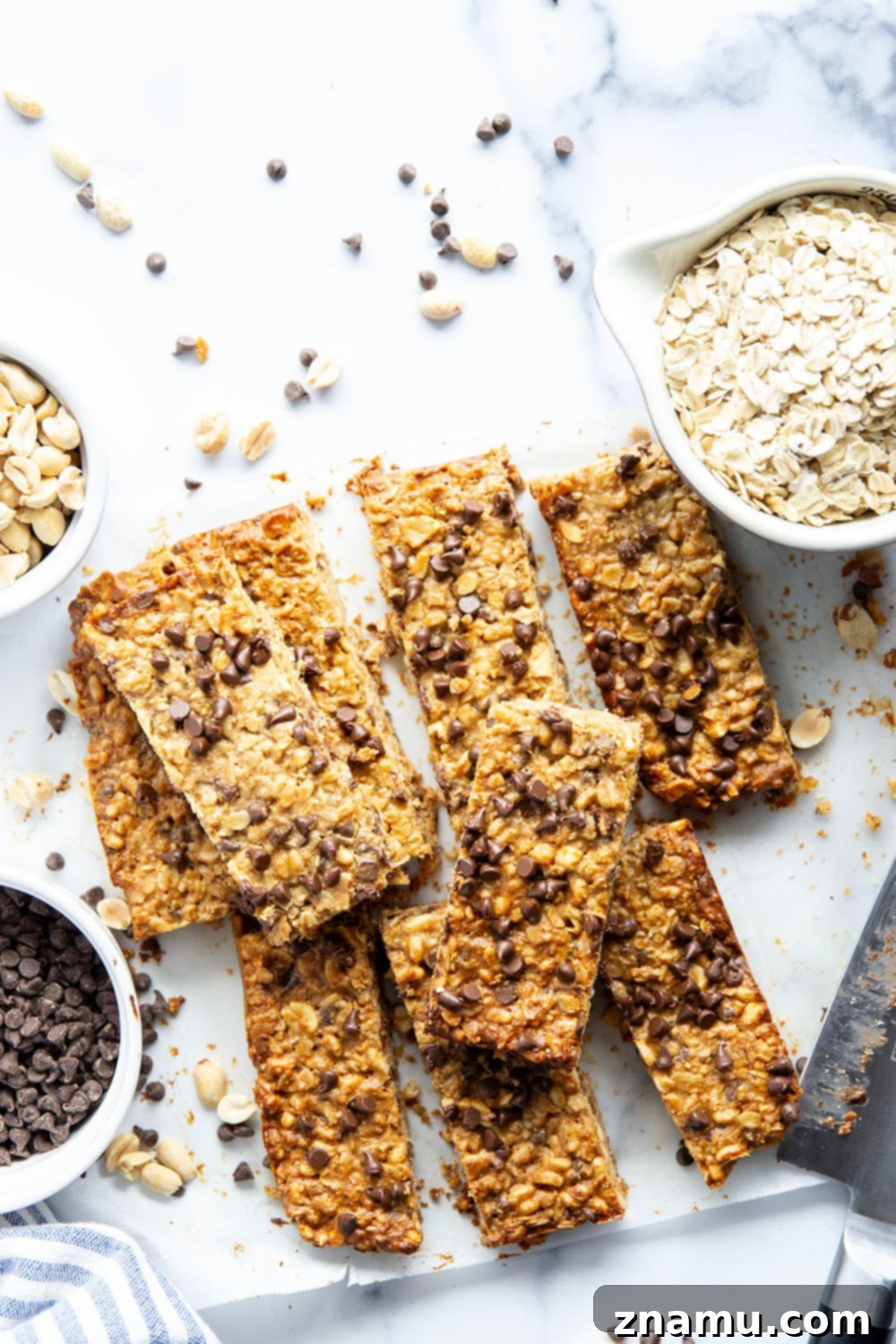 Decadent Peanut Butter Chocolate Granola Bars 6 Soft and chewy peanut butter chocolate granola bars are fast to mix up and make a filling grab-and-go snack or breakfast!