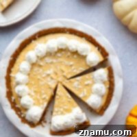 Velvet Pumpkin White Chocolate Dream Pie 8 Fluffy white chocolate pumpkin mousse collides with a spiced gingersnap crust in this luxurious chilled pie that's perfect for any Thanksgiving table or fall event!