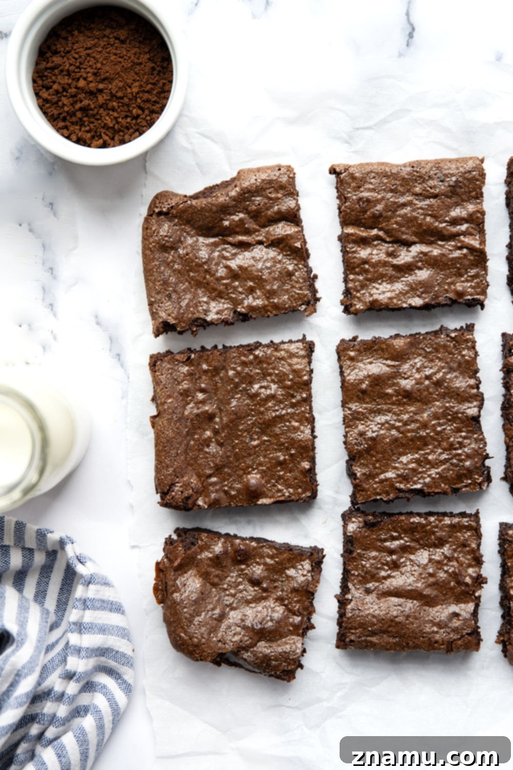Espresso Fudge Brownies 6 Rich espresso and chocolate are the perfect duo in these thick and fudgy espresso brownies!