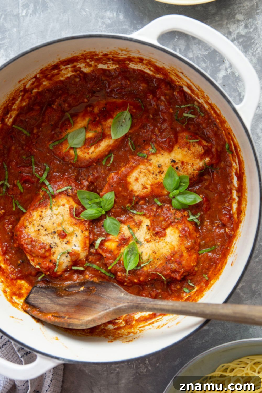 Creamy Fire-Roasted Tomato Chicken 3 Homemade fire roasted tomatoes serve as the base to this flavorful fire roasted tomato chicken that features tender chicken breasts simmered in a creamy scratch-made tomato sauce with lots of fresh basil.