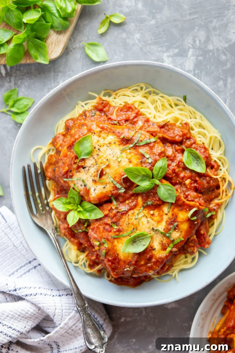 Creamy Fire-Roasted Tomato Chicken 6 Homemade fire roasted tomatoes serve as the base to this flavorful fire roasted tomato chicken that features tender chicken breasts simmered in a creamy scratch-made tomato sauce with lots of fresh basil.