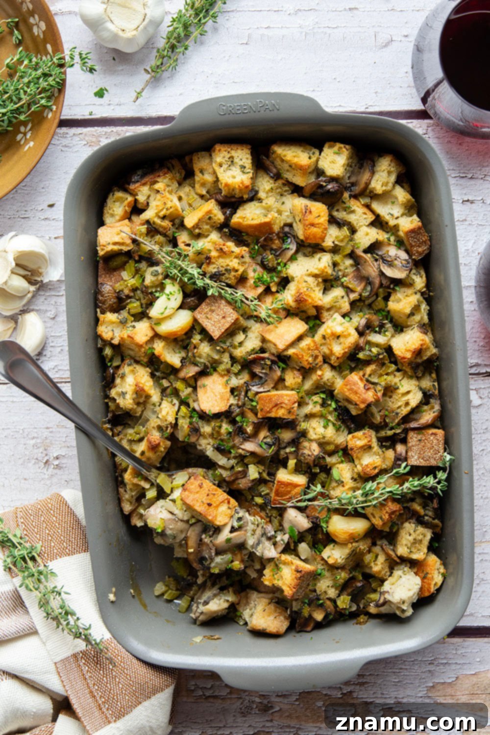 Savory Roasted Garlic Mushroom Stuffing 2 Flavorful roasted garlic and herby sautéed mushrooms elevate this easy roasted garlic mushroom stuffing, making it an unforgettable side.