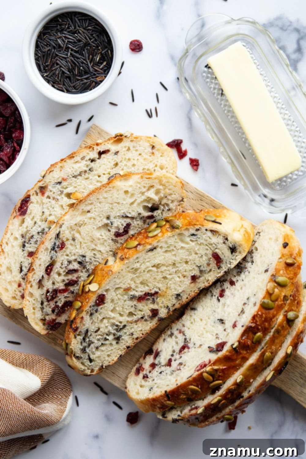 No-Knead Cranberry Wild Rice Artisan Loaf 4 Packed with tender wild rice and sweet dried cranberries, this no-knead cranberry wild rice bread is soft, flavorful, and so easy to make!