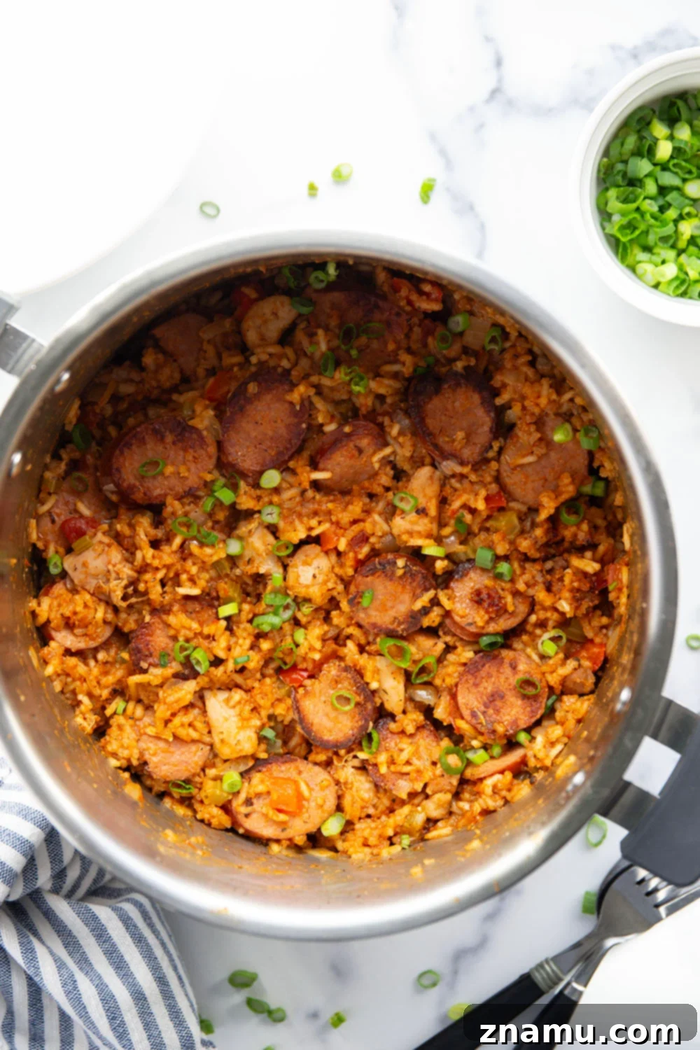 Effortless Cajun Instant Pot Jambalaya 4 A large pot of Instant Pot Jambalaya, showcasing the hearty mix of rice, chicken, sausage, and vegetables.