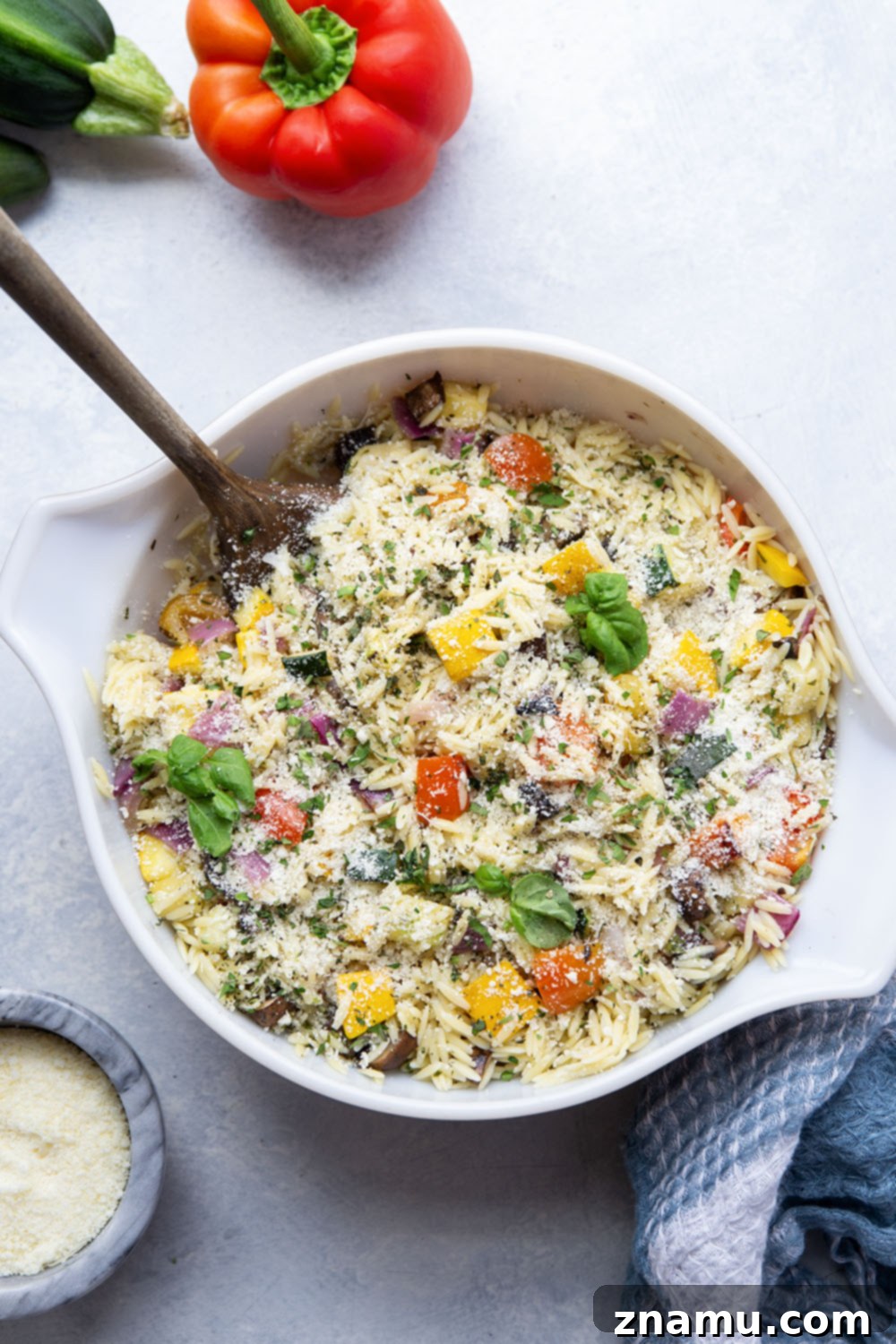 Charred Veggie Orzo Salad 2 Vibrant grilled vegetable orzo salad in a bowl, showcasing colorful ingredients.