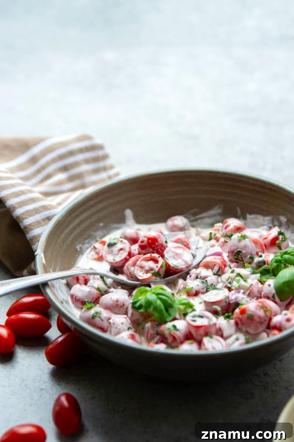 Creamy Ranch Cherry Tomato Delight 6 Sweet cherry tomatoes and fresh herbs collide in this summery cherry tomato salad that's tossed in a creamy homemade buttermilk ranch dressing.