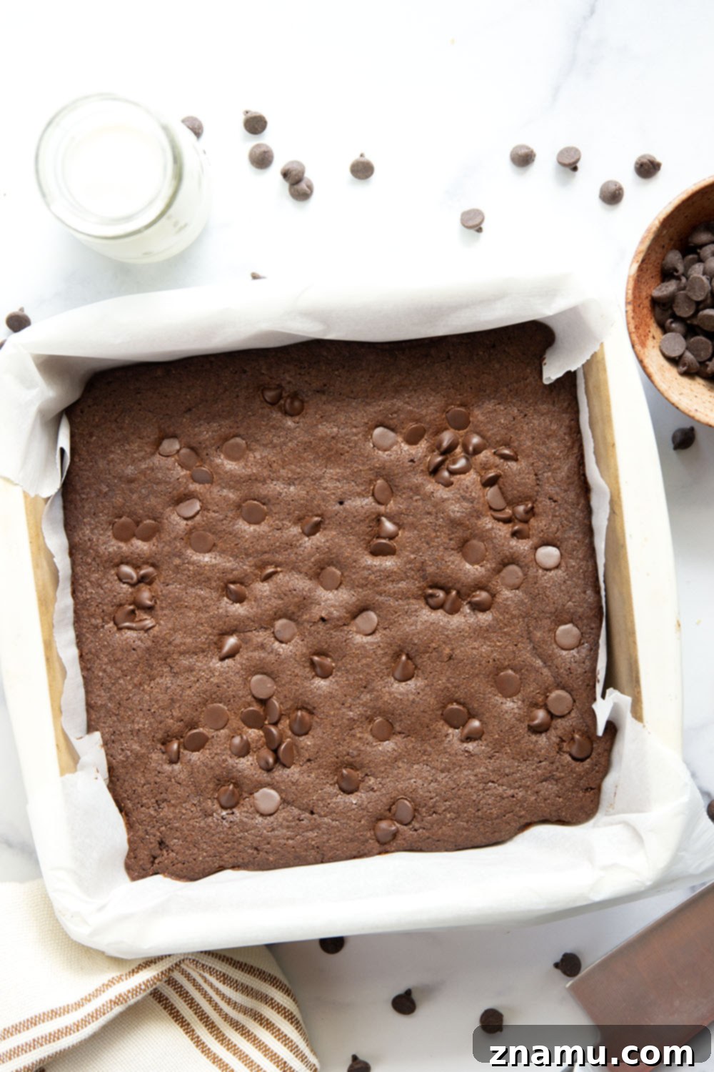 Decadent Almond Flour Brownies 3 Rich and fudgy almond flour brownies that mix up quickly in one bowl and are completely gluten-free!