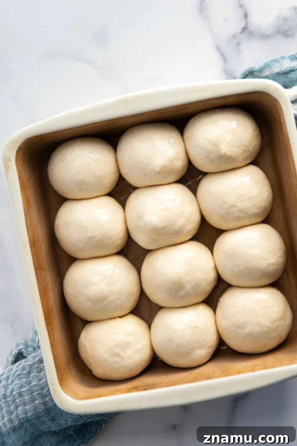 Wake Up & Bake Rolls 3 Perfect for any dinner, these pillow-soft overnight dinner rolls chill overnight in the refrigerator for easy baking the next day and their homemade flavor can't be beat!