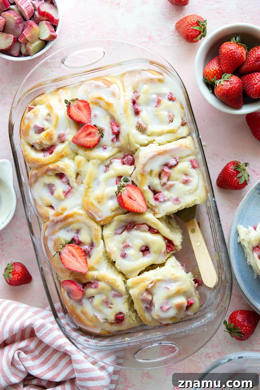 Strawberry Rhubarb Sweet Rolls with Cream Cheese Glaze 2 Melt-in-your-mouth fluffy sweet rolls are stuffed with a sweet and tangy rhubarb strawberry filling for the ultimate twist on strawberry sweet rolls!